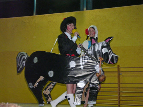 2&ordm; PREMIO INDIVIDUAL - Joselito, mi romera y los 12 cascabeles