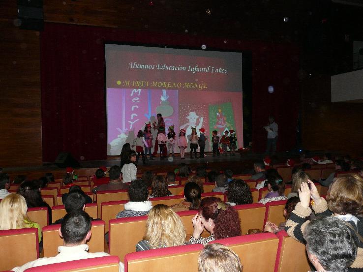 El programa «Let’s Speak English» celebra su «Christmas Festival»