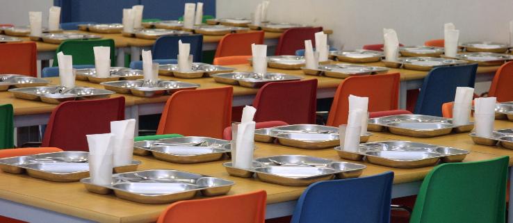 Compromiso cumplido: El gobierno de Castilla-La Mancha reabre el comedor escolar en Escalona